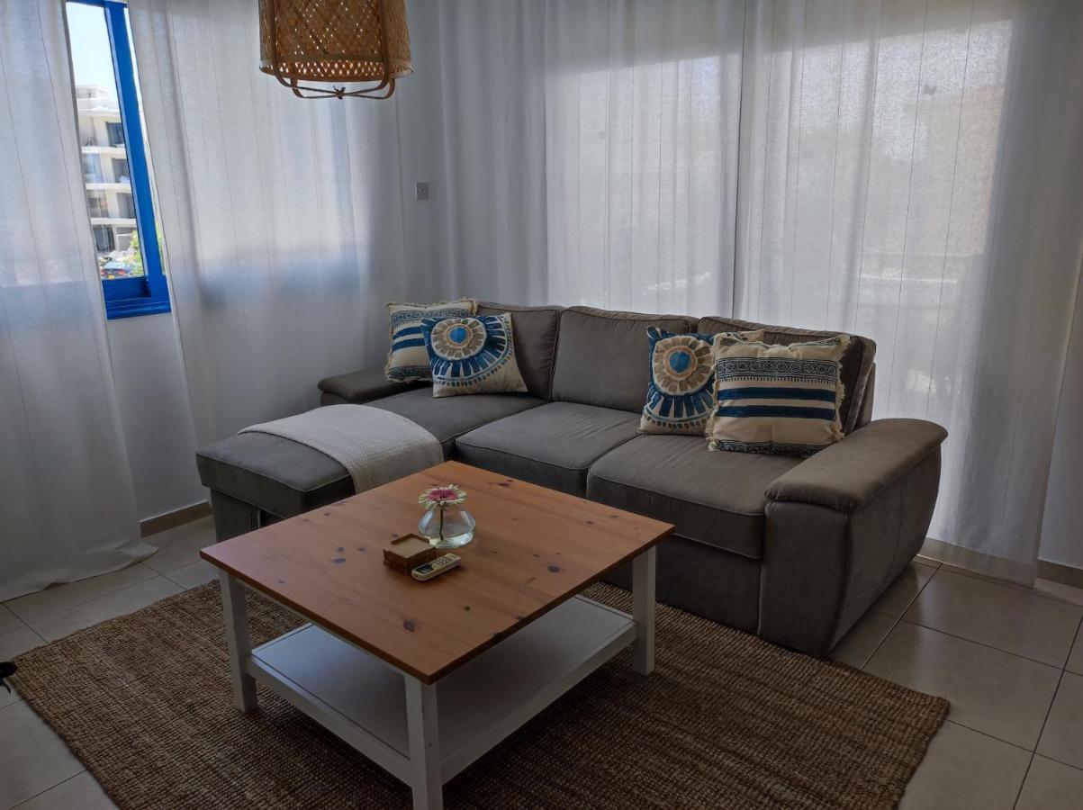 Appartamento Marina Gardens Paphos Esterno foto