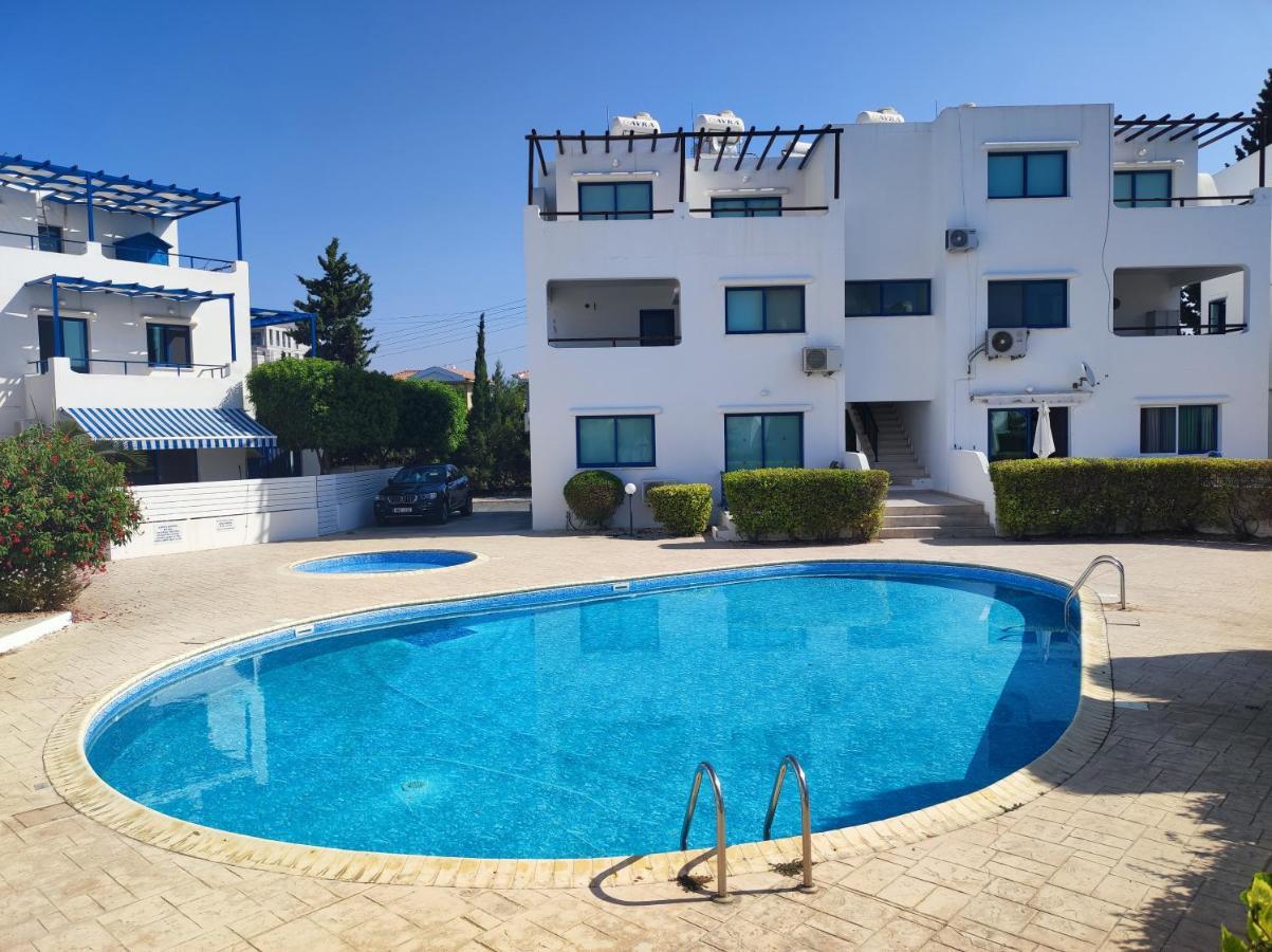 Appartamento Marina Gardens Paphos Esterno foto