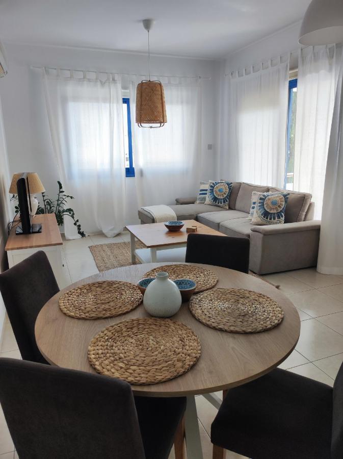 Appartamento Marina Gardens Paphos Esterno foto