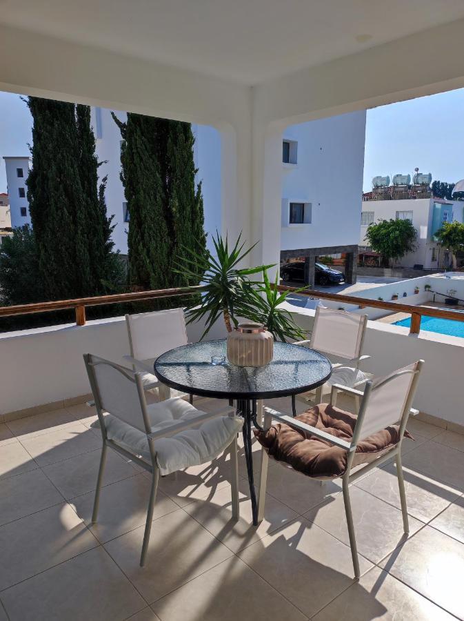 Appartamento Marina Gardens Paphos Esterno foto