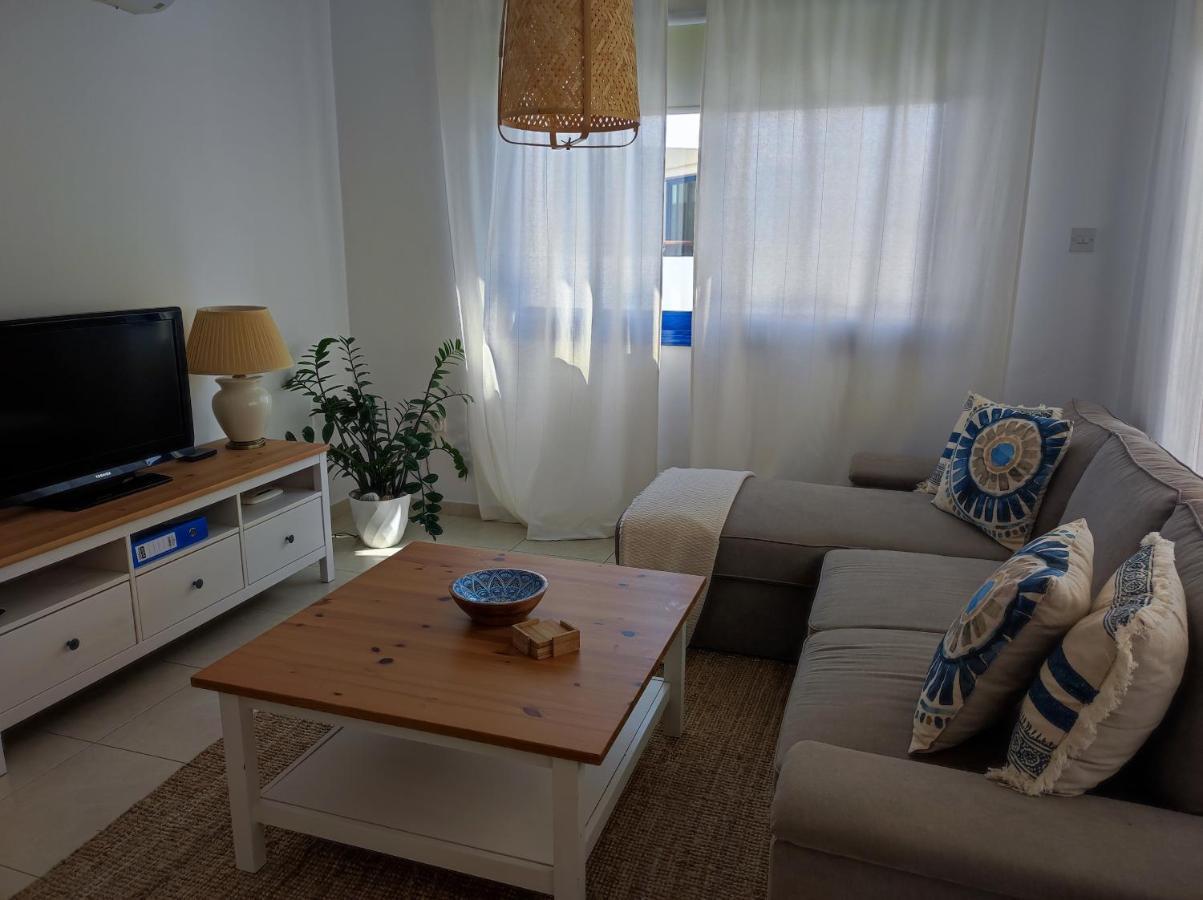 Appartamento Marina Gardens Paphos Esterno foto
